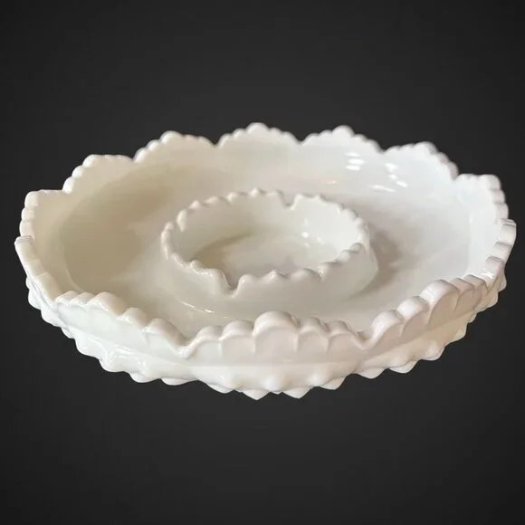 Vintage Fenton Glass Ashtray MCM White Scalloped Chip and Dip Bowl Hobnail Vtg - Picture 11 of 12